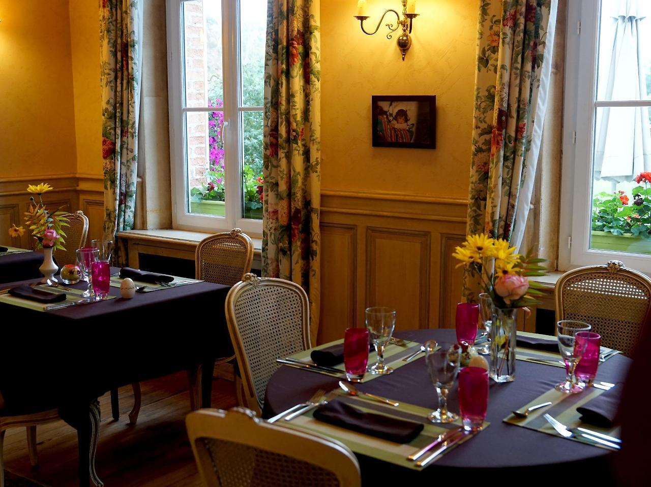 Hotel Restaurant La Sauldraie Салбри Екстериор снимка